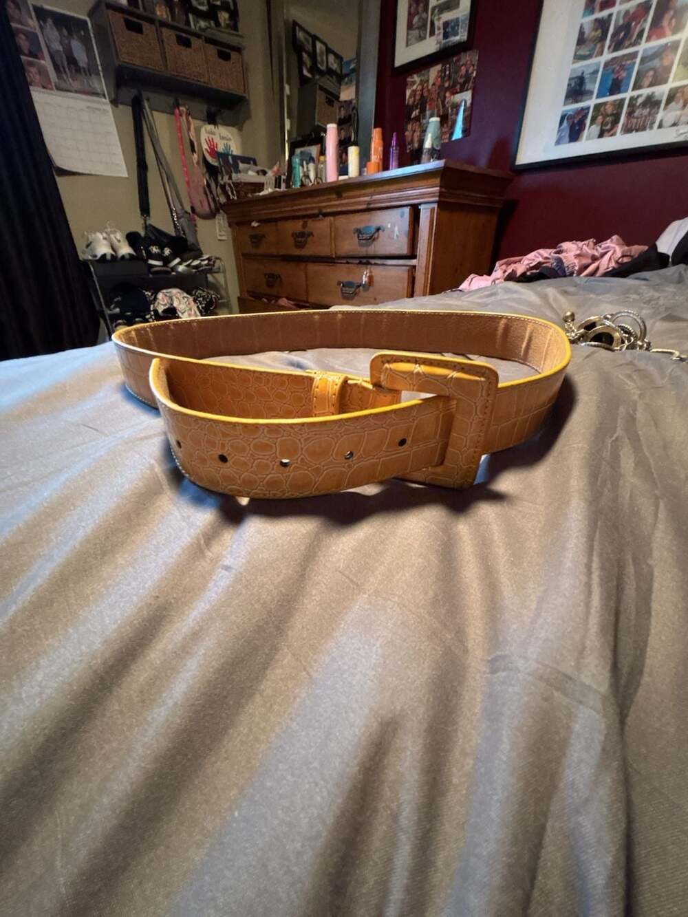 vintage Fob Trading Belt Size L Yellow Crocodile Embossed Wide Leather